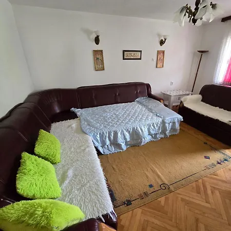 Zele Lägenhet *